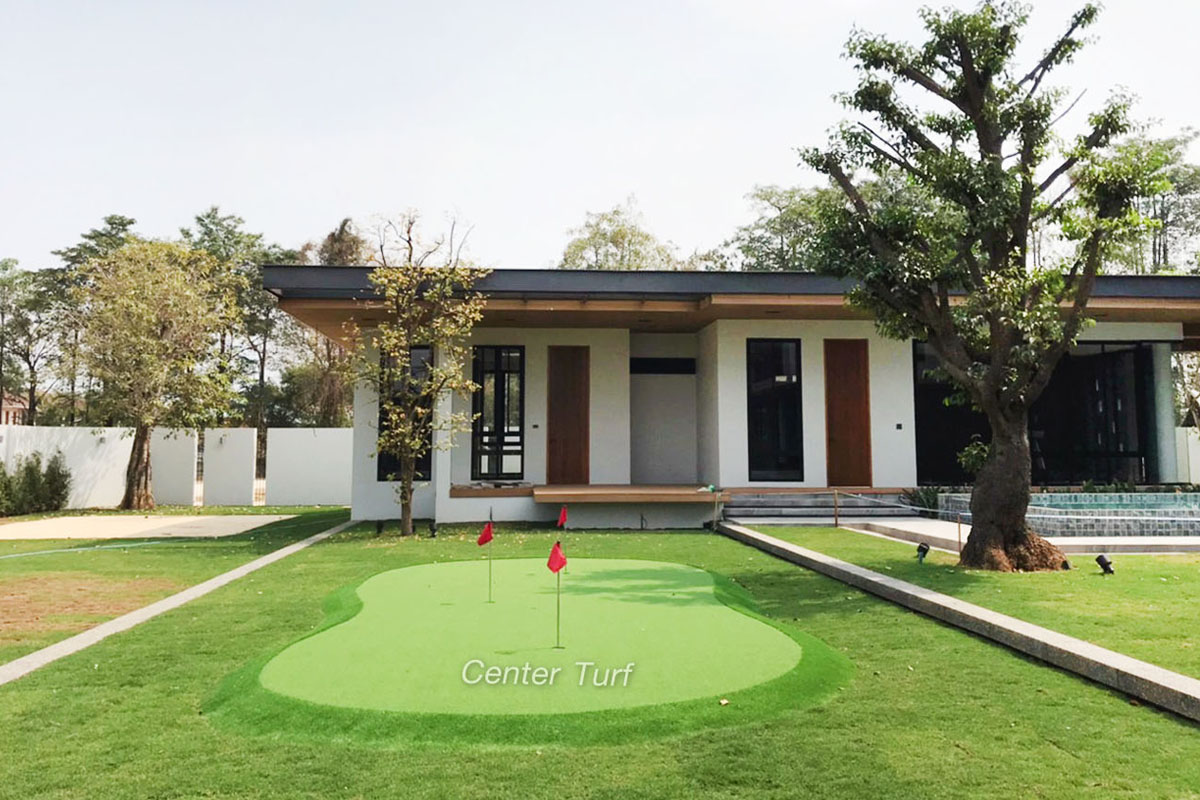 สนาม Putting Green หญ้าเทียม ลูกค้าจ.ลำปาง